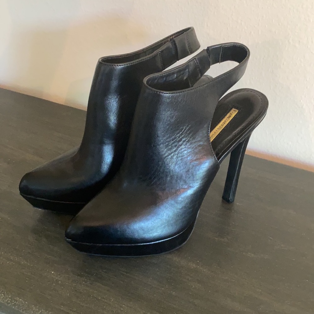 BCBGeneration black leather sling back heels! 🖤 - Picture 2 of 6